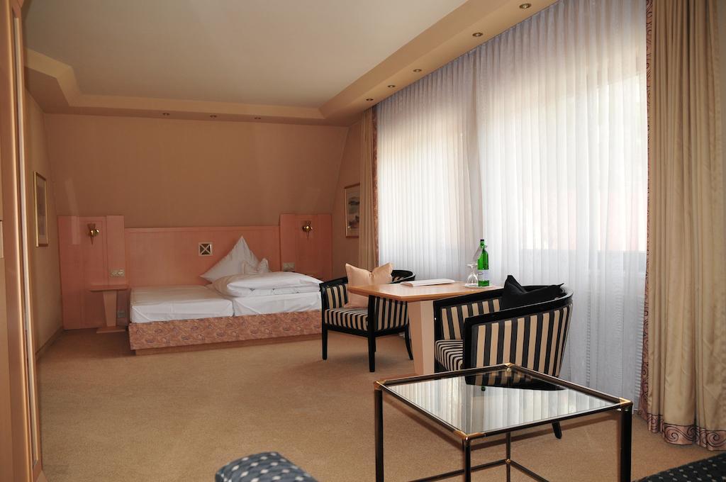 Hotel Cafe Leda Haigerloch Habitación foto